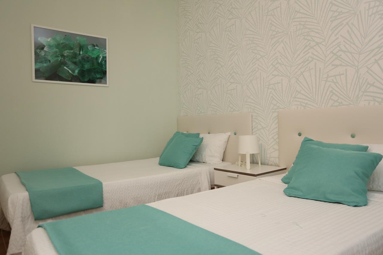 Apartamentos Halley Пуерто Рико Екстериор снимка